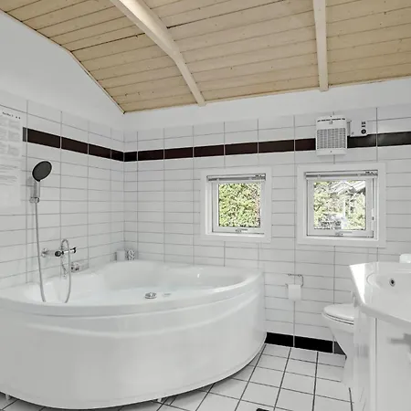 Hébergement de vacances Superbe Maison À Hejls Avec Wifi Hejls